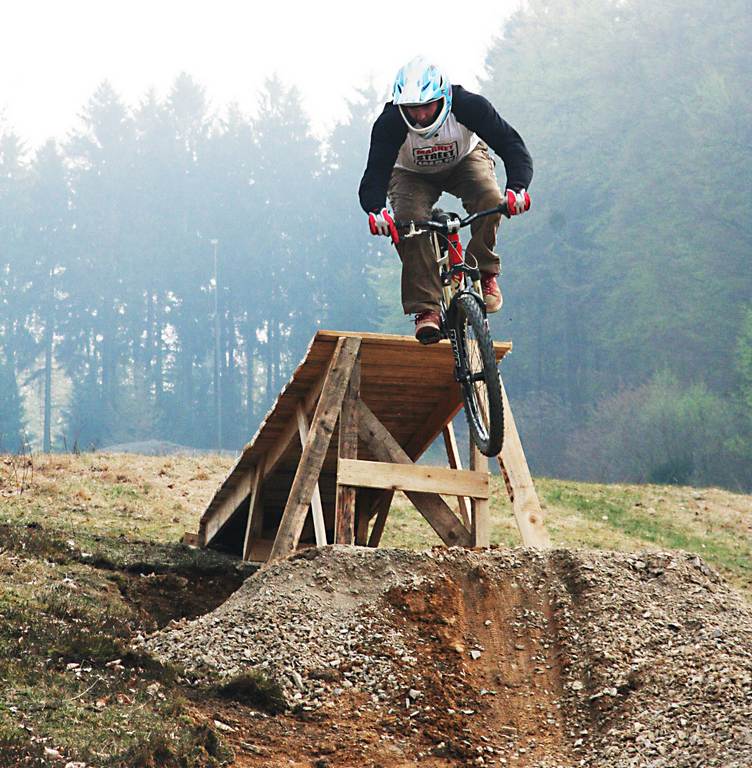 Bikepark selber bauen / pro & contra Turbomatik