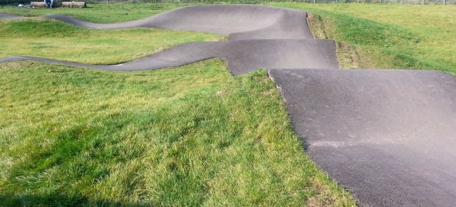 On the Road: Asphalt Pumptrack Langenfeld „Orthomol“