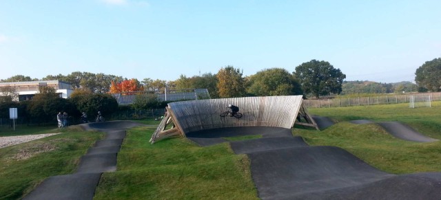 On the Road: Asphalt Pumptrack Langenfeld „Orthomol“