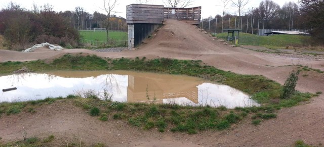 Roadtrip: Dirtpark Kassel / Pumptrack, Dirtjumps – Double & Table Line, Kids Pumptrack