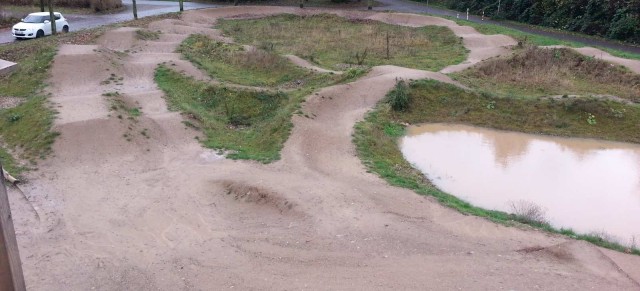 Roadtrip: Dirtpark Kassel / Pumptrack, Dirtjumps – Double & Table Line, Kids Pumptrack