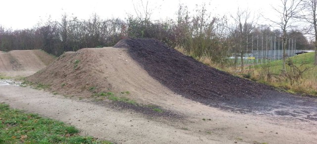 Roadtrip: Dirtpark Kassel / Pumptrack, Dirtjumps – Double & Table Line, Kids Pumptrack