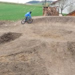 Garten Pumptrack Bauen 33