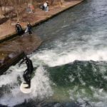 Pumptrack-muenchen-eisbach-welle-surf-nightsurf-winter 030