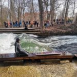 Pumptrack-muenchen-eisbach-welle-surf-nightsurf-winter 054