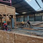 Turbomatik Spotcheck Stride Indoor Bikepark Pumptrack Strasbourg Foampit Resi-ramp Resi-landung 022